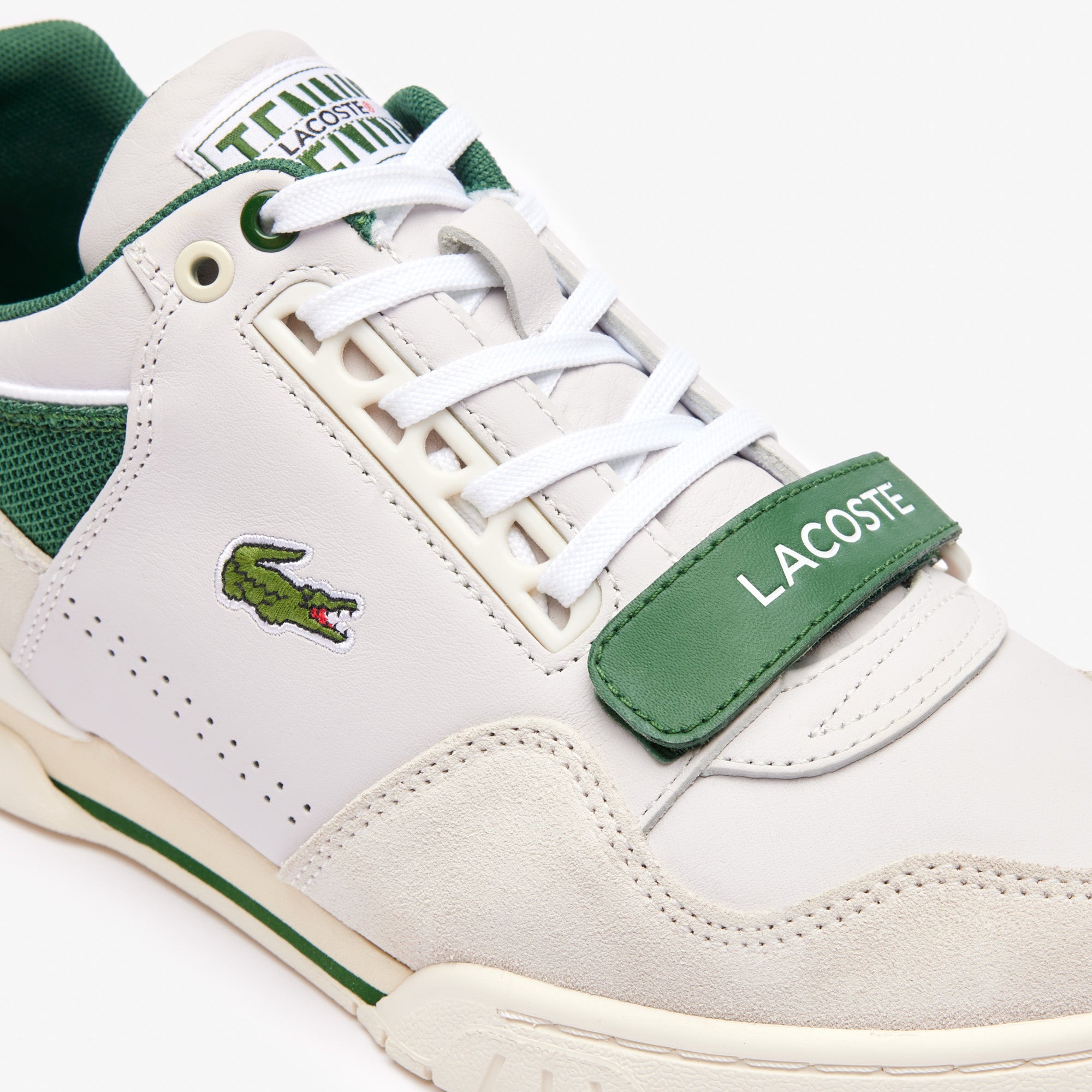 Lacoste sneaker for men hotsell